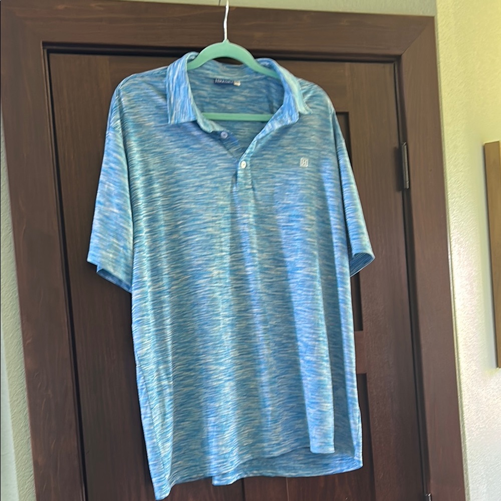 Blue Polo Shirt with Textured Fabric and Short Sleeves